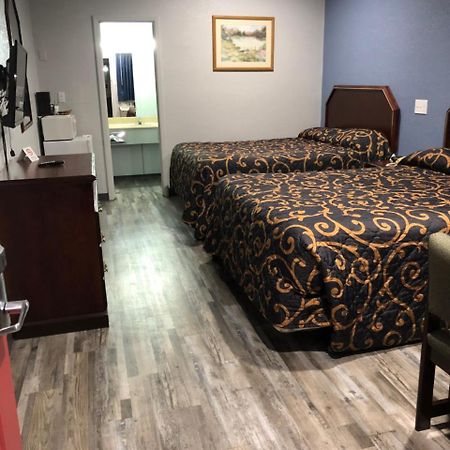 Delux Inn Cleburne Exteriér fotografie